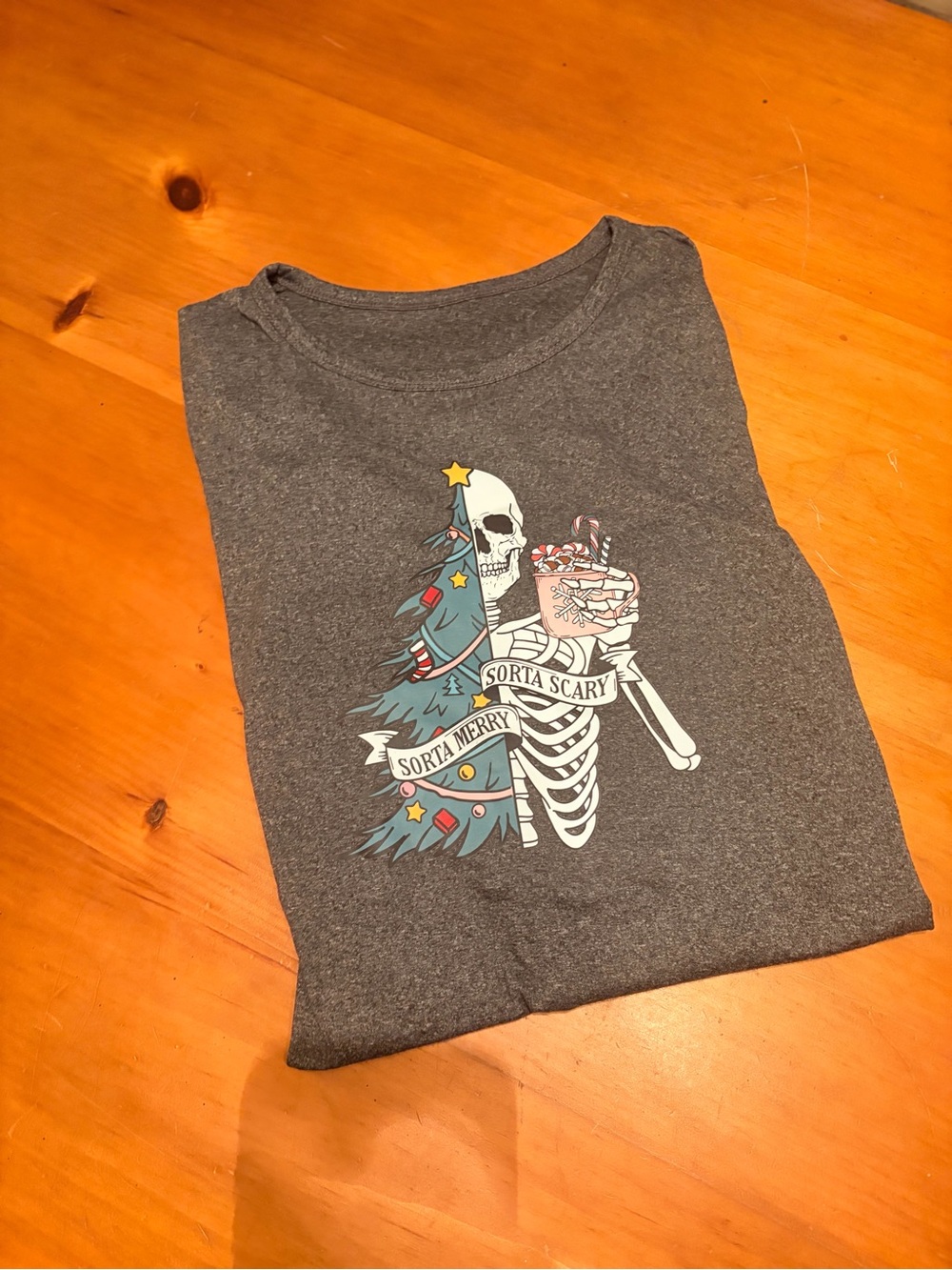 Women’s' Dark Gray Holiday Skeleton Graphic Tee